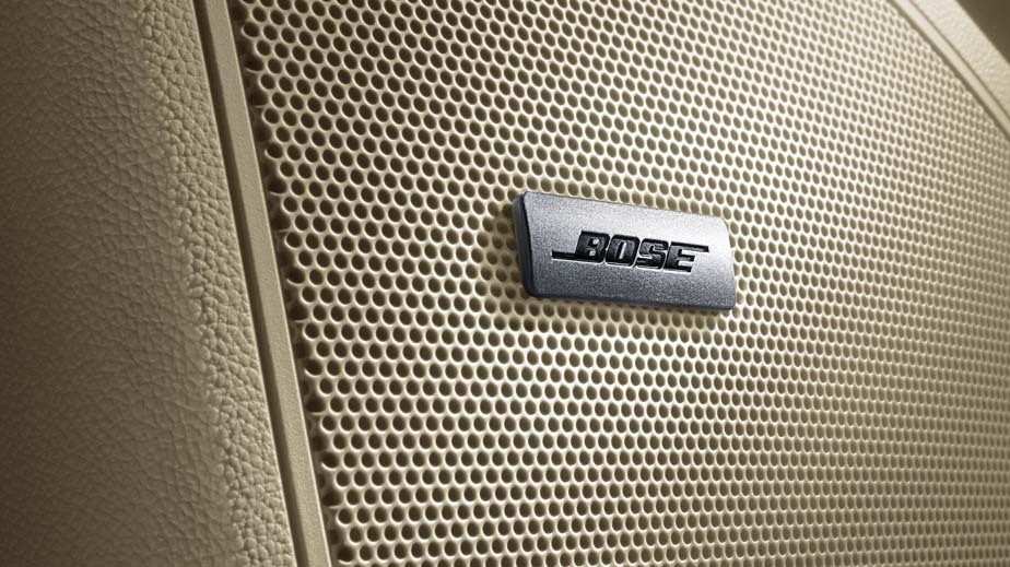 Bose Centerpoint®
环绕声音响系统带12扬声器